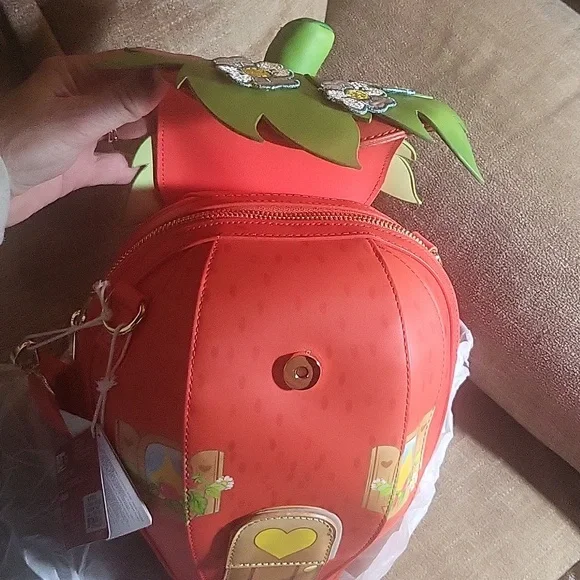 Loungefly Scented Strawberry Shortcake House Crossbody Bag - Picture 9 of 11